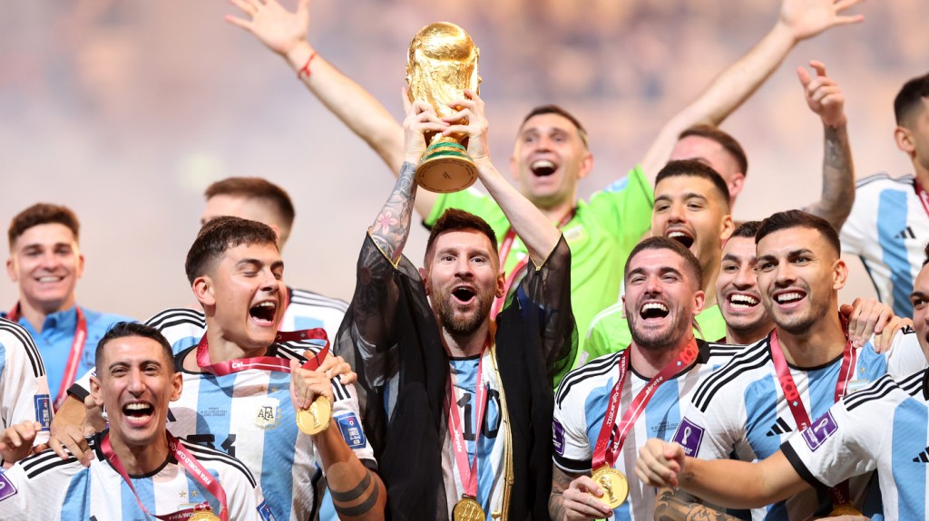 2022 World Cup Final Watch Party: A Night of Football, Food, and Friendly Rivalries!